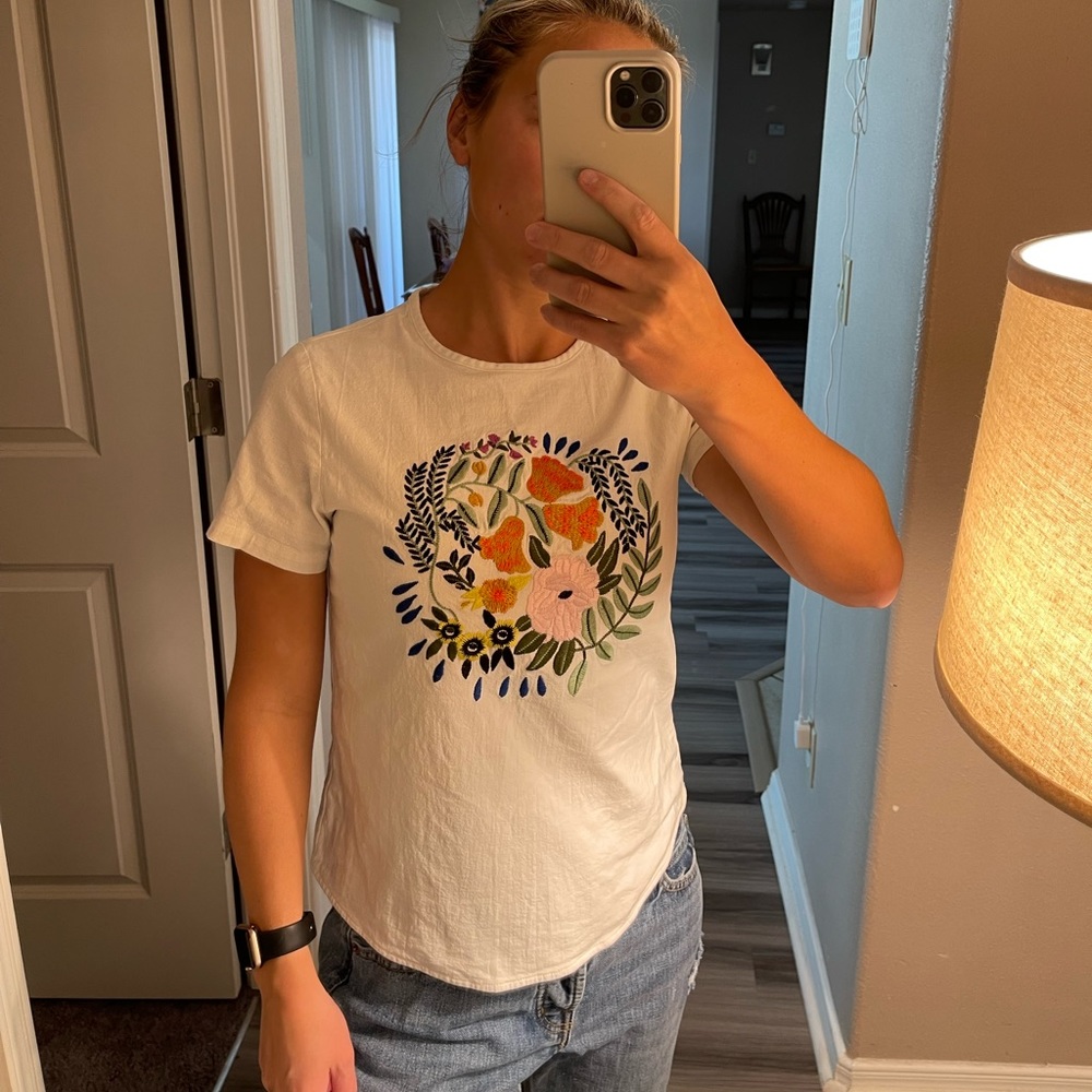 Roolee, like new embroidered blouse size S. MAKE AN OFFER!